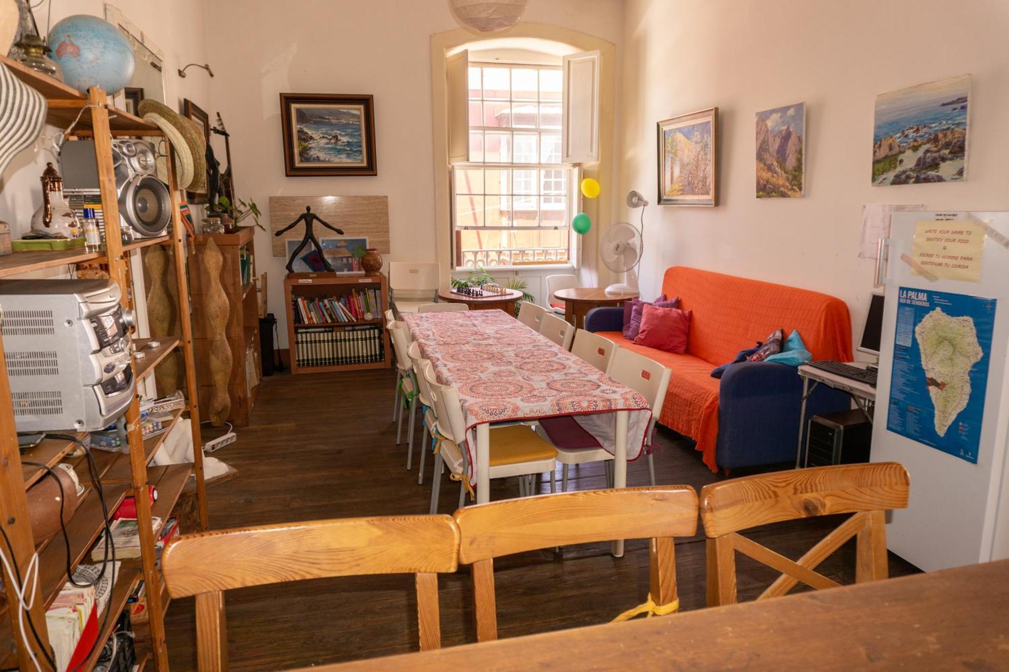 Hostel Albergue La Casa Encantada El Paso Exteriör bild